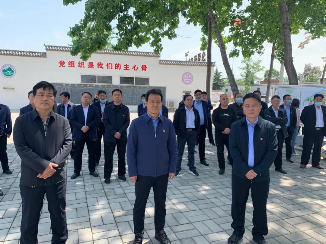 栾川.jpg