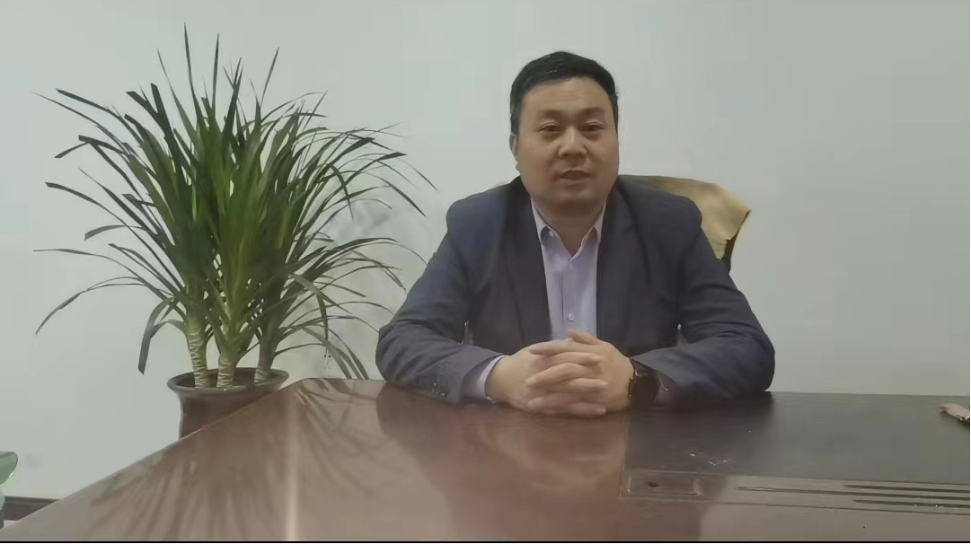 郭万欣：成功反哺家乡，致富不忘乡邻