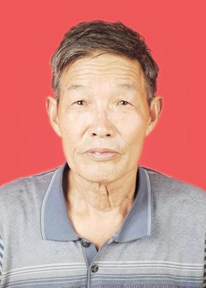 马甲辰:助人为乐道德模范