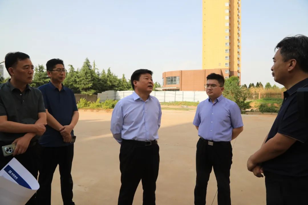 7e7233d45a12914bb2965a05f610c30.jpg