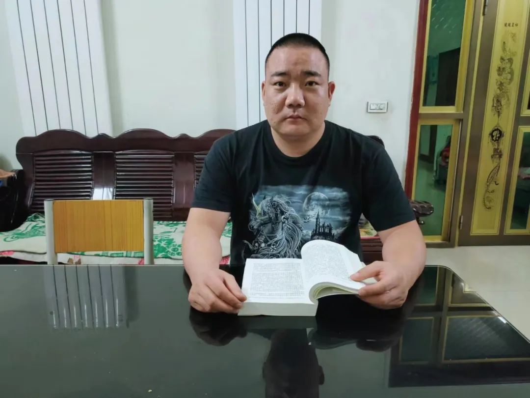 宫胜于：九贤社区“好丈夫”