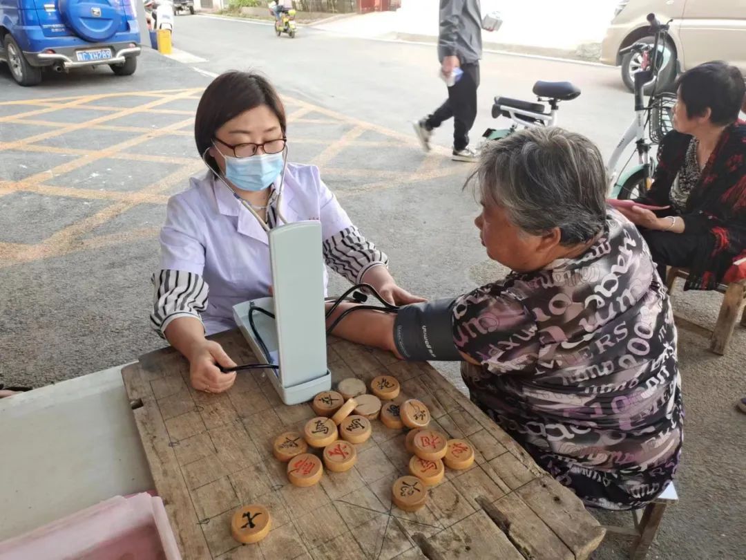 门庄社区好村医高娟好