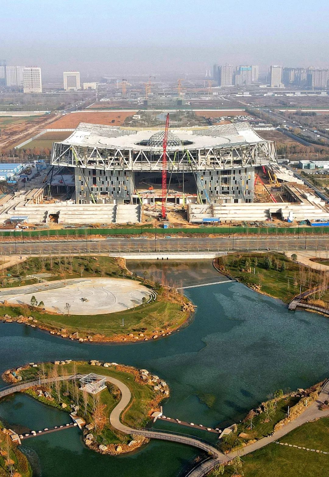 洛阳科慧广场项目建筑主体工程全部完成
